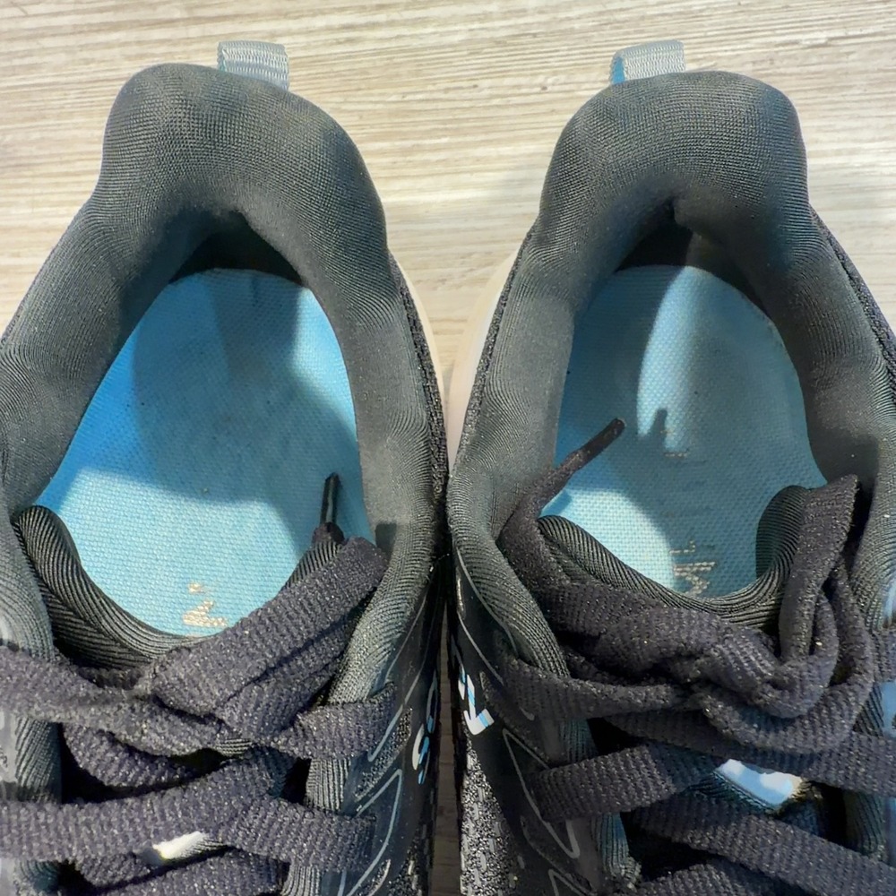 Saucony Guide 17 Women's Running Shoes Size 9.5 Black Gray S10936-100 - Picture 9 of 10